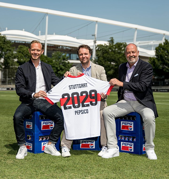 Mit geballter Power in die Zukunft: PepsiCo und der VfB Stuttgart starten neue, langfristige Partnerschaft